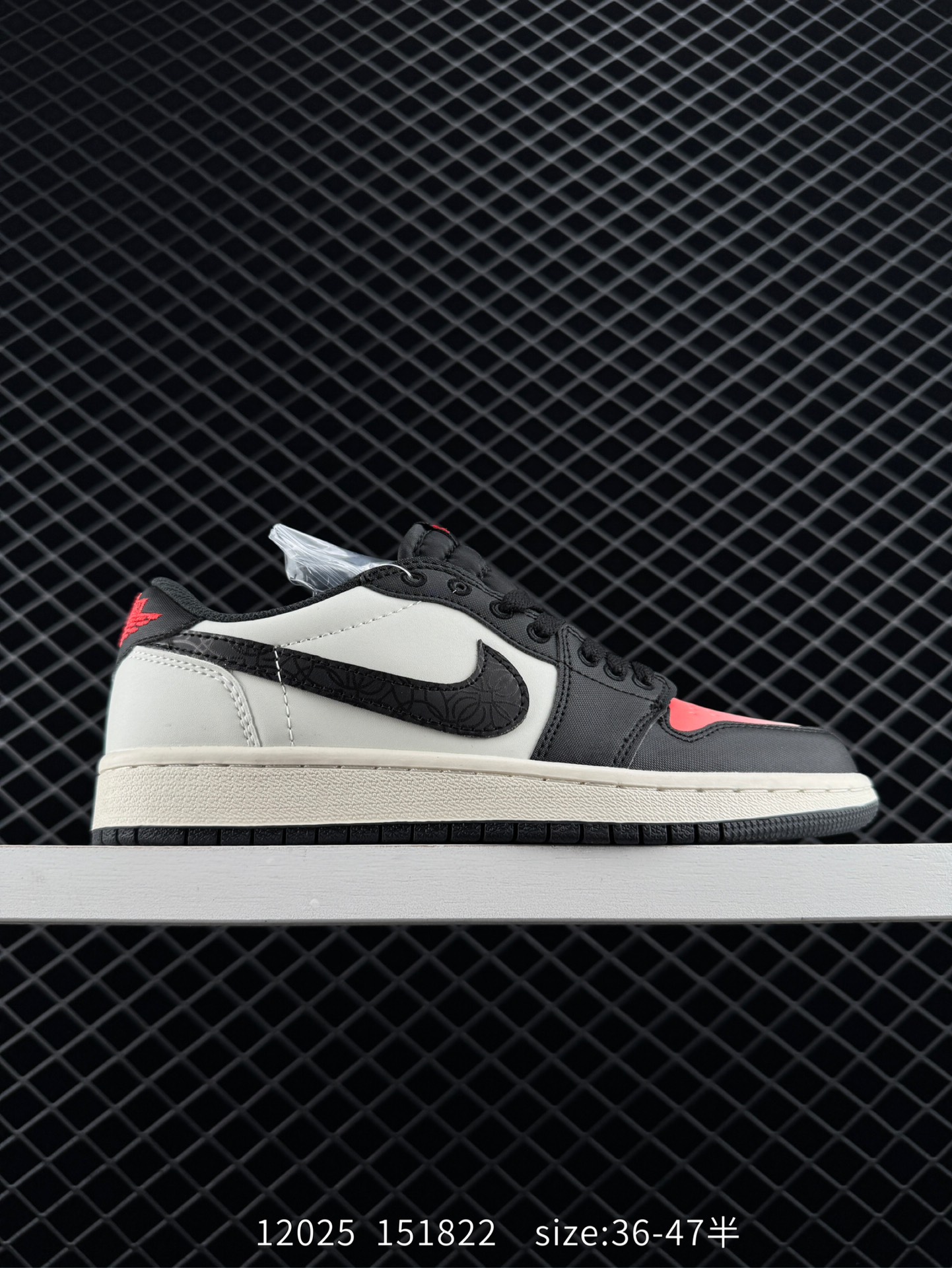 PSG x Air Jordan 1 Low PSG x Air Jordan 1 Low